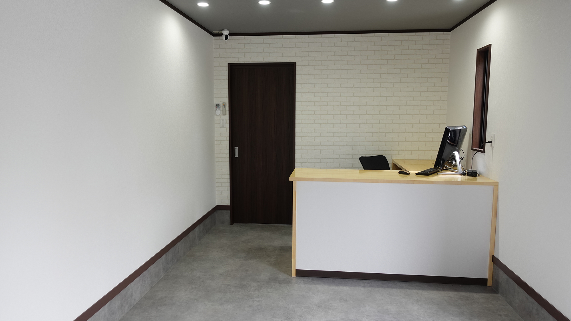 事務所カウンター